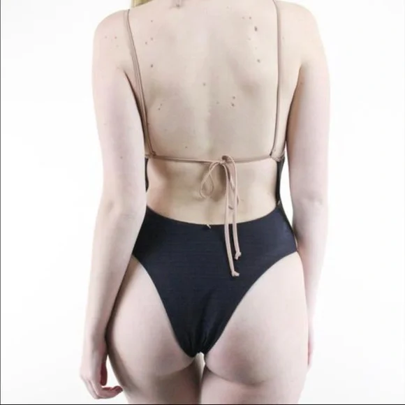 Trade w Limu33yahoo ❤️ For the love and lemons swimsuit n opal bundle - Picture 9 of 9